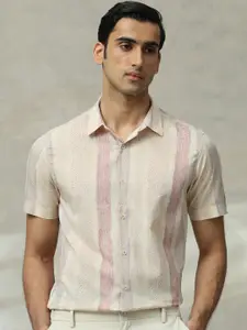 Mufti Men Slim Fit Spread Collar Vertical Striped Cotton Casual Shirt