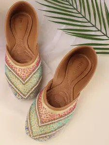 Anouk Women Ethnic Embellished Mojaris