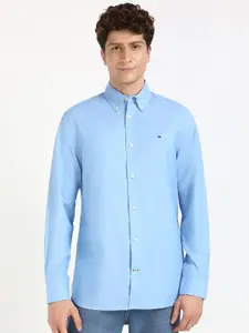 Tommy Hilfiger Men Button-Down Collar Solid Cotton Casual Shirt