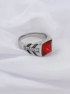 Saizen 925 Sterling Silver Sliver-Plated Onyx Stone Studded Finger Ring