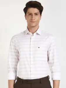 Tommy Hilfiger Men Relaxed Opaque Striped Casual Shirt