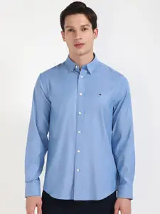 Tommy Hilfiger Men Relaxed Opaque Casual Shirt