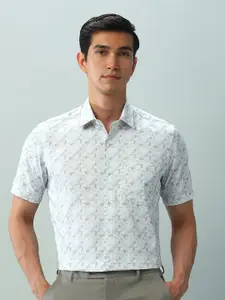 Arrow Men Classic Floral Opaque Printed Casual Shirt