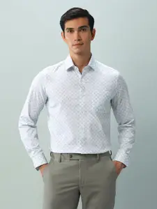 Arrow Men Slim Fit Opaque Printed Casual Shirt