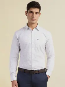 Allen Solly Men Slim Fit Spread Collar Geometric Printed Cotton Formal Shirt