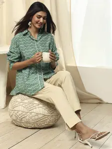 Biba Women Standard Relaxed Fit Spread Collar Abstract Printed Cotton Casual Shirt