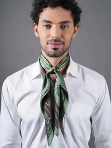 Tossido Men Green Horse Printed Scarf