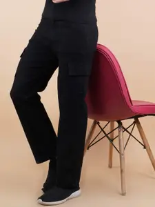 LINARIA Men Mom Fit Classic Mid-Rise Jeans