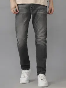 Voi Jeans Men Relaxed Fit Light Fade Stretchable Jeans