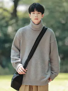 StyleCast x Revolte Men Longline Pullover