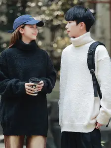 StyleCast x Revolte Men Longline Pullover