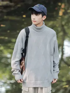 StyleCast x Revolte Men Longline Pullover