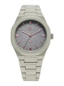 Fastrack Men Textured Dial & Bracelet Style Straps Analogue Watch FV30015QM01W