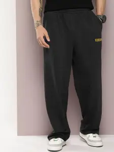 Leotude Men Relaxed Fit  Mid Rise Trousers
