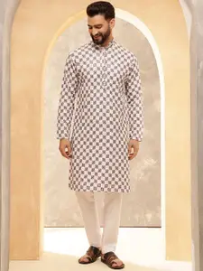SOJANYA Floral Embroidered Mandarin Collar Straight Kurta With Pyjamas