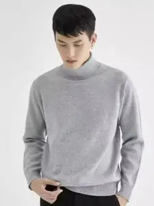 StyleCast x Revolte Men Pullover