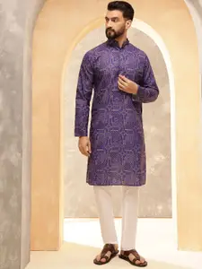SOJANYA Geometric Printed Band Collar Straight Kurta With Pyjamas