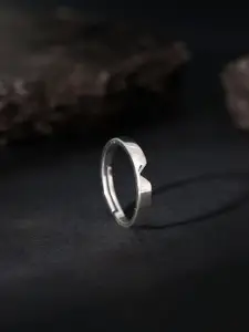GIVA Men 925 Silver Rhodium-Plated Classic V Adjustable Finger Ring