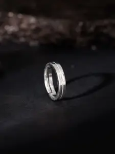 GIVA Men 925 Silver Rhodium-Plated Cubic Zirconia Studded Majesty Band Finger Ring