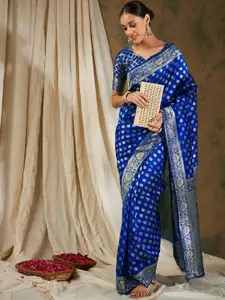 DEVATITHI Woven Design Zari Silk Blend Kanjeevaram Saree