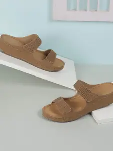 Mochi Women Embellished Block Pumps