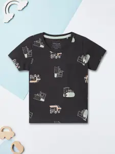 max Boys Graphic Printed Round Neck Cotton T-shirt