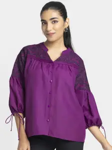 SHAYE Women Smart Relaxed Fit Mandarin Collar Floral Printed Casual Shirt