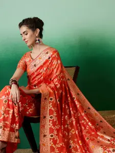 DEVATITHI Woven Design Zari Saree