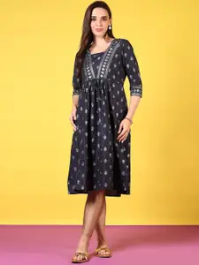 V-Mart Floral Printed Pleated V-Neck Cotton A-Line Kurta