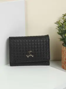 Mochi Women Textured Wallets