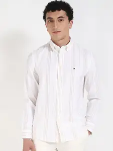 Tommy Hilfiger Men Button-Down Collar Vertical Striped Cotton Casual Shirt