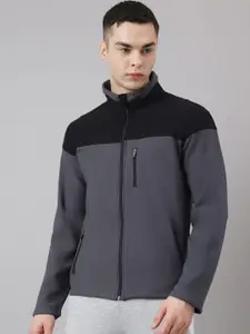 Richlook Men Colourblocked Mock Collar Sweatshirt