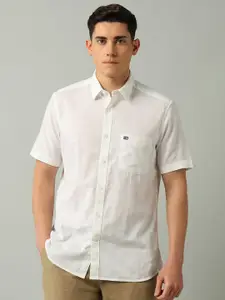 Arrow Sport Men Textured Classic Fit Pure Cotton Casual Shirt
