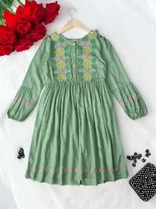 Bella Moda Girls Floral Fit & Flare Dress