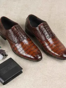 Metro Men Textured Lace Up Leather Brogues