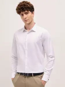 THE BEAR HOUSE Men Tailored Fit Spread Collar Solid Cotton Formal Shirt