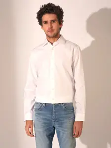 SELECTED Men Spread Collar Solid Cotton Casual Shirt