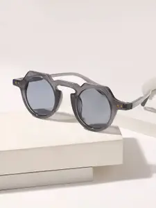 HAUTE SAUCE by  Campus Sutra HAUTE SAUCE by Campus Sutra Women Round Sunglasses with Polarised Lens AW25_HSSG2761-Grey