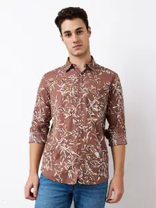SPYKAR Men Slim Fit Spread Collar Floral Printed Cotton Casual Shirt