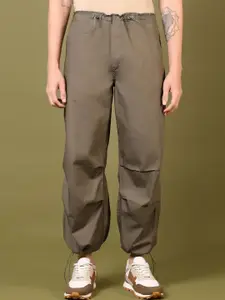 V-Mart Men Regular Fit Mid-Rise Parachute Trouser