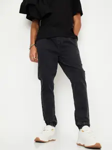 max Men Slash Knee Jeans