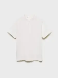 Mango Kids Boys Textured Henley Neck T-shirt