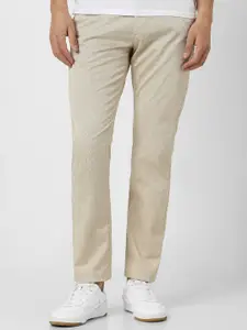 Van Heusen Sport Men Textured Regular Fit Trousers