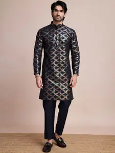SHUBHVASTRA Men Sequinned Mandarin Collar Kurta