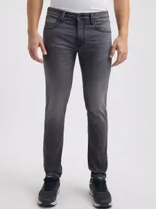 Pepe Jeans Men Slim Fit Low-Rise Heavy Fade Stretchable Jeans