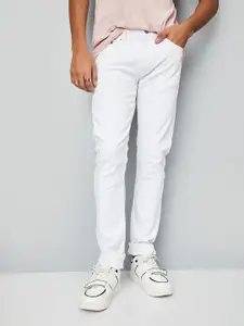 max Men Slash Knee Jeans