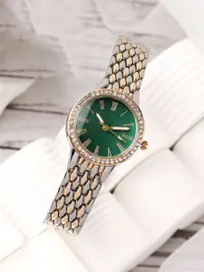 HAUTE SAUCE by  Campus Sutra HAUTE SAUCE by Campus Sutra Women Embellished Dial & Stainless Steel Bracelet Style Straps Analogue Watch