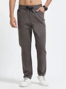 NEVER NEUD Men Relaxed Airport Traveller Regular Trousers