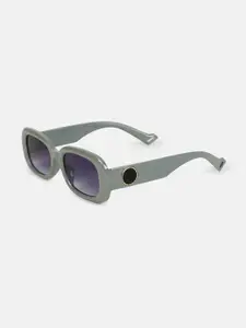 HAUTE SAUCE by  Campus Sutra HAUTE SAUCE by Campus Sutra Women Rectangle Sunglasses with Polarised Lens AW25_HSSG2752