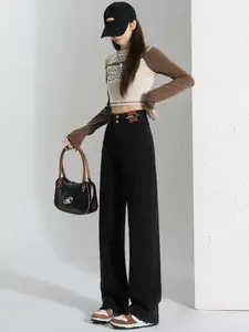 bebe Women Slouchy Fit High-Rise Cotton Jeans